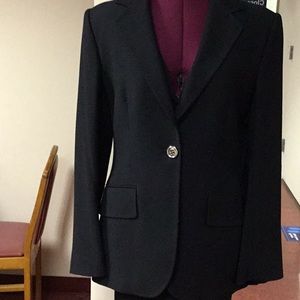 Black pants suit excellent condition beautiful